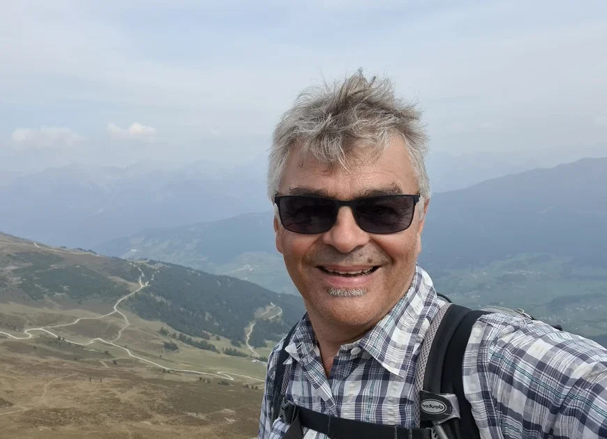 © Helmut Riesenegger