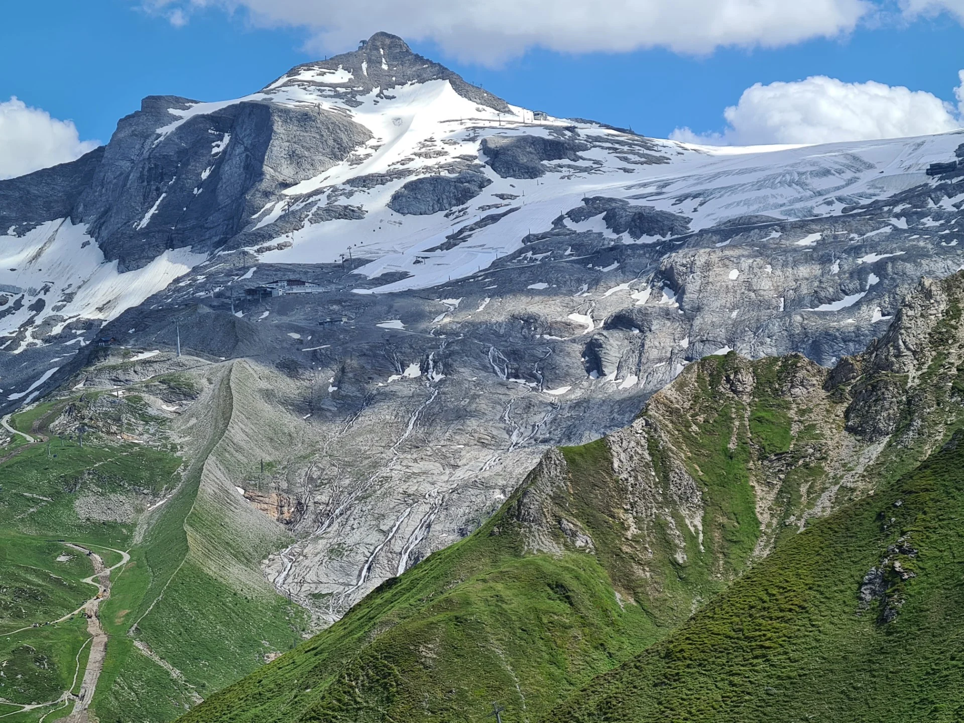 © Helmut Riesenegger